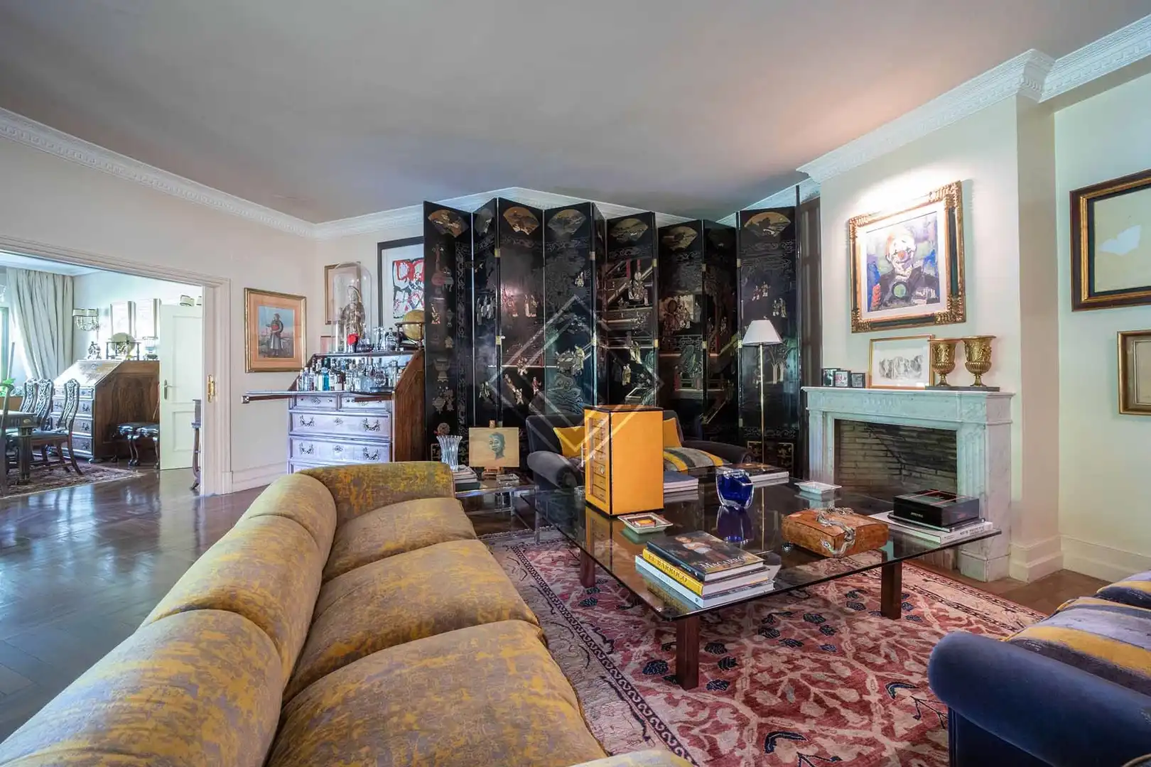 Sala d'estar de Casa o xalet en venda en Madrid amb Jardí privat, Terrassa i Traster