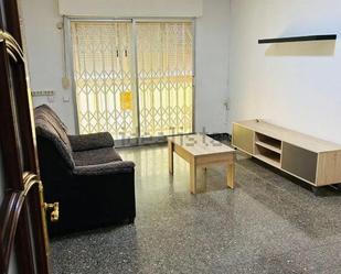 Sala d'estar de Apartament de lloguer en Elda amb Balcó