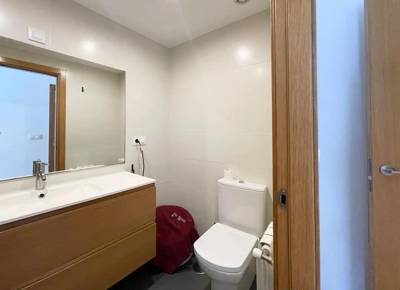 Bathroom of Flat for sale in A Coruña Capital   with Heating and Storage room