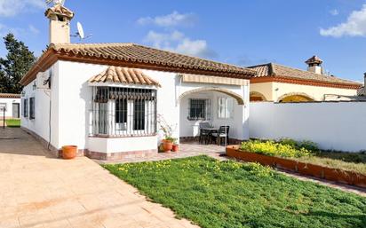 Exterior view of House or chalet for sale in Chiclana de la Frontera