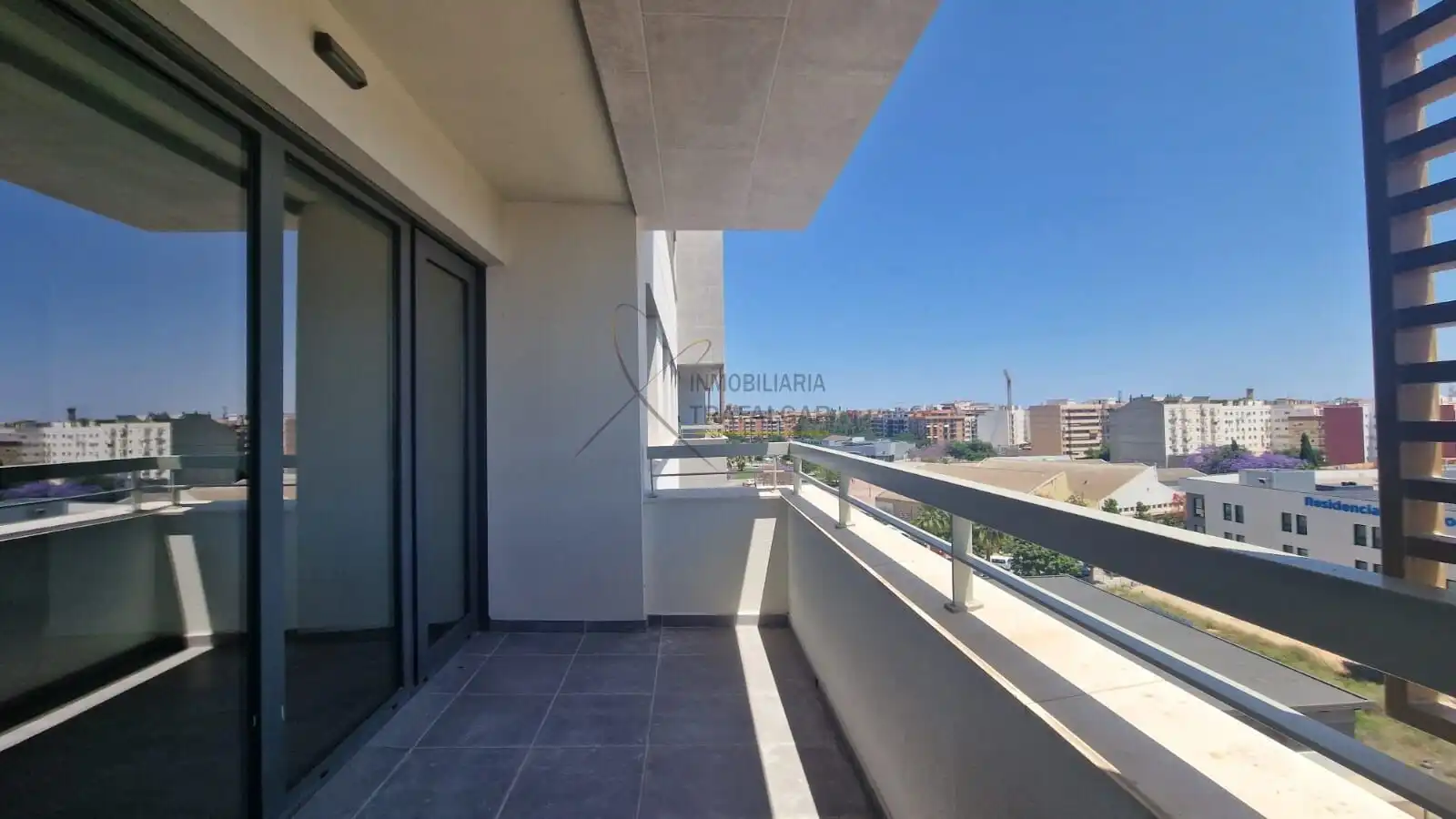 Terrassa de Pis de lloguer en Valencia amb Aire condicionat, Parquet i Balcó