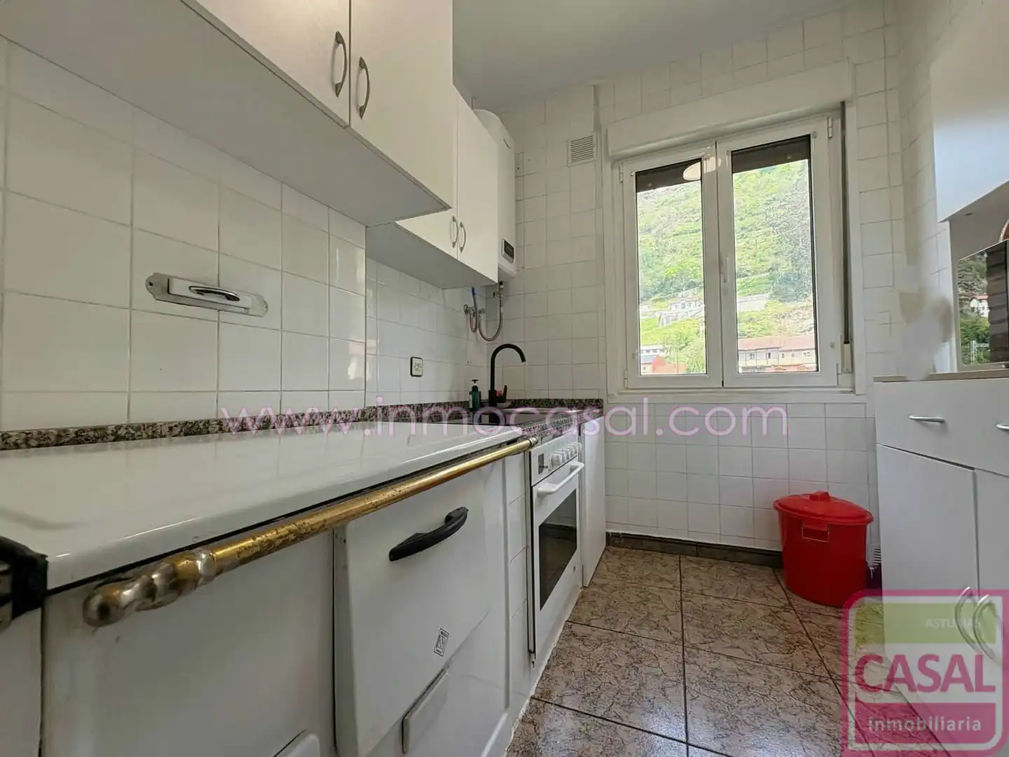 Kitchen of Flat for rent in Mieres (Asturias)  with Heating and Storage room
