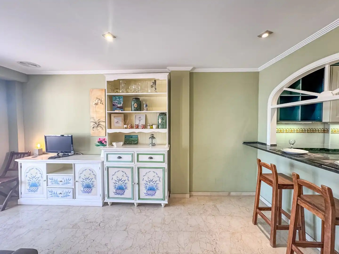 Cocina de Dúplex de alquiler en Santa Pola con Terraza, Trastero y Piscina