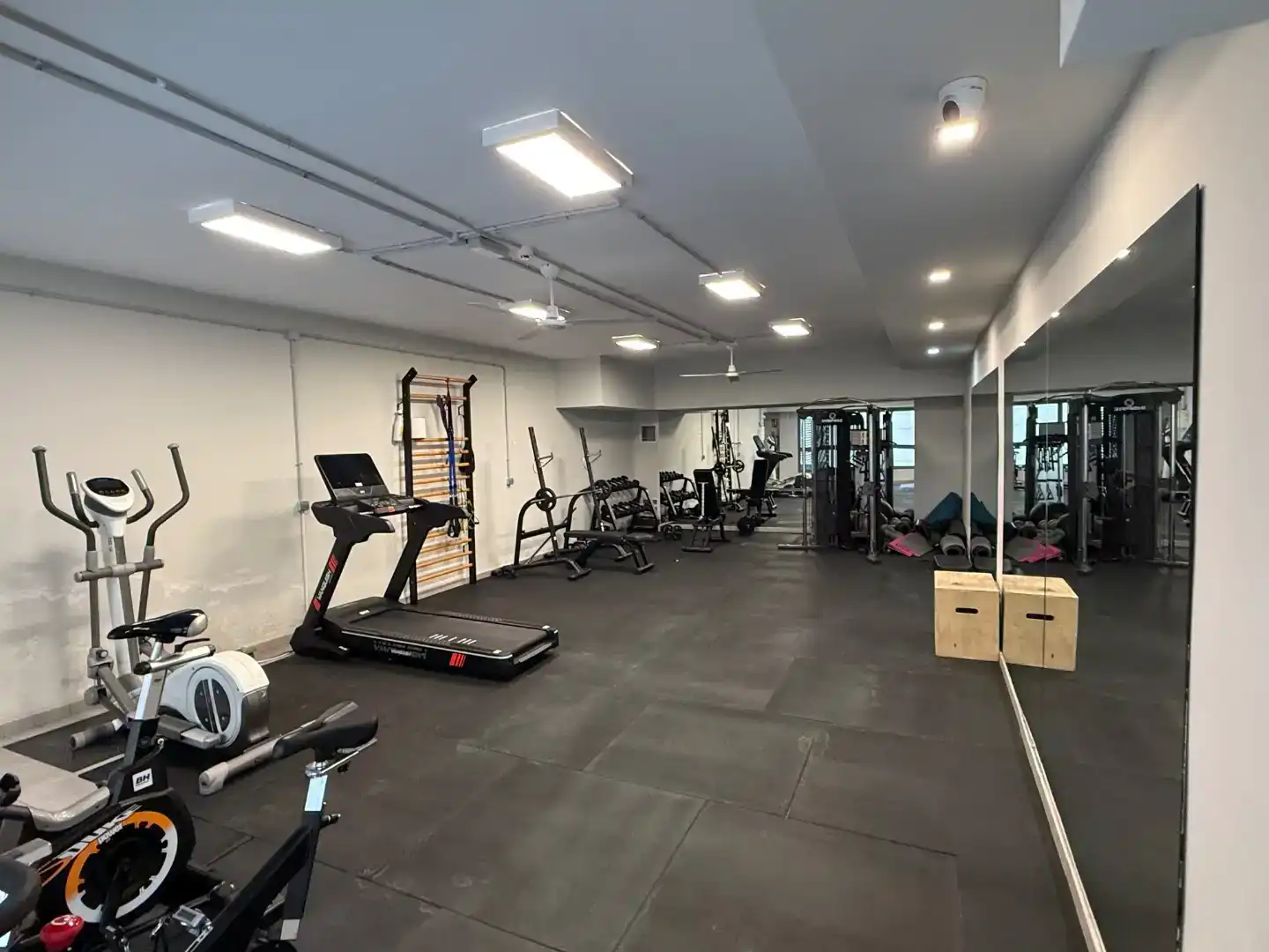 Dúplex en venda en  Madrid Capital amb Aire condicionat i Piscina