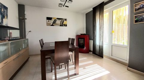 Foto 5 de Casa adosada en venta en Cayuela, Burgos
