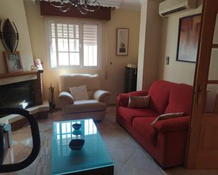 Living room of Single-family semi-detached for sale in La Línea de la Concepción  with Air Conditioner