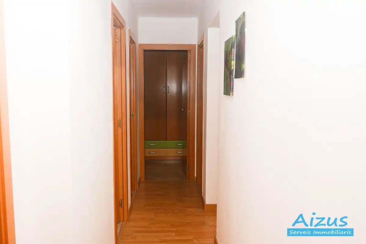 Flat for sale in Ripollet  with Air Conditioner, Heating and Oven