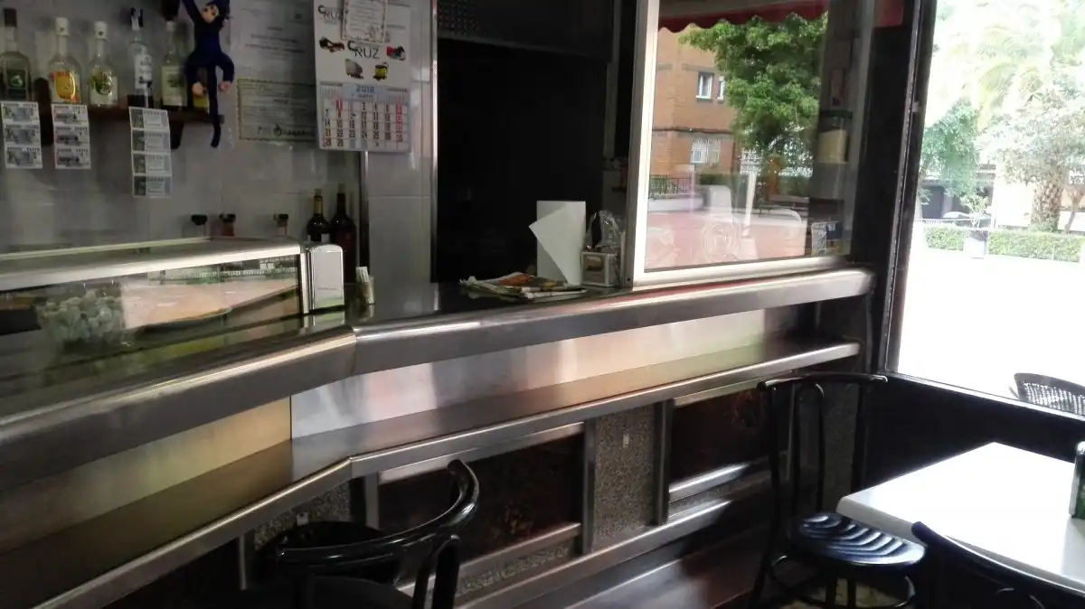 Local en venda en Móstoles amb Aire condicionat i Moblat