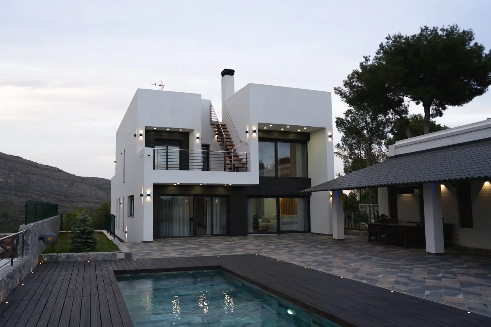 Vista exterior de Casa o xalet en venda en Oropesa del Mar / Orpesa amb Aire condicionat, Calefacció i Jardí privat