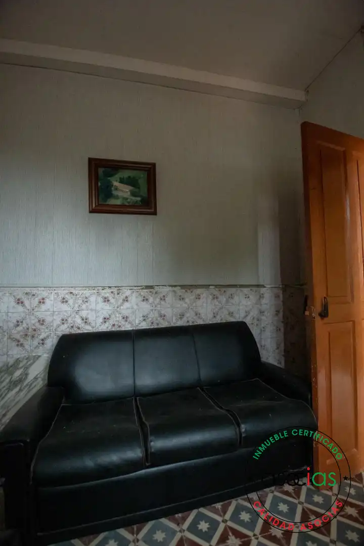 Sala d'estar de Casa o xalet en venda en Cabranes amb Calefacció, Jardí privat i Parquet