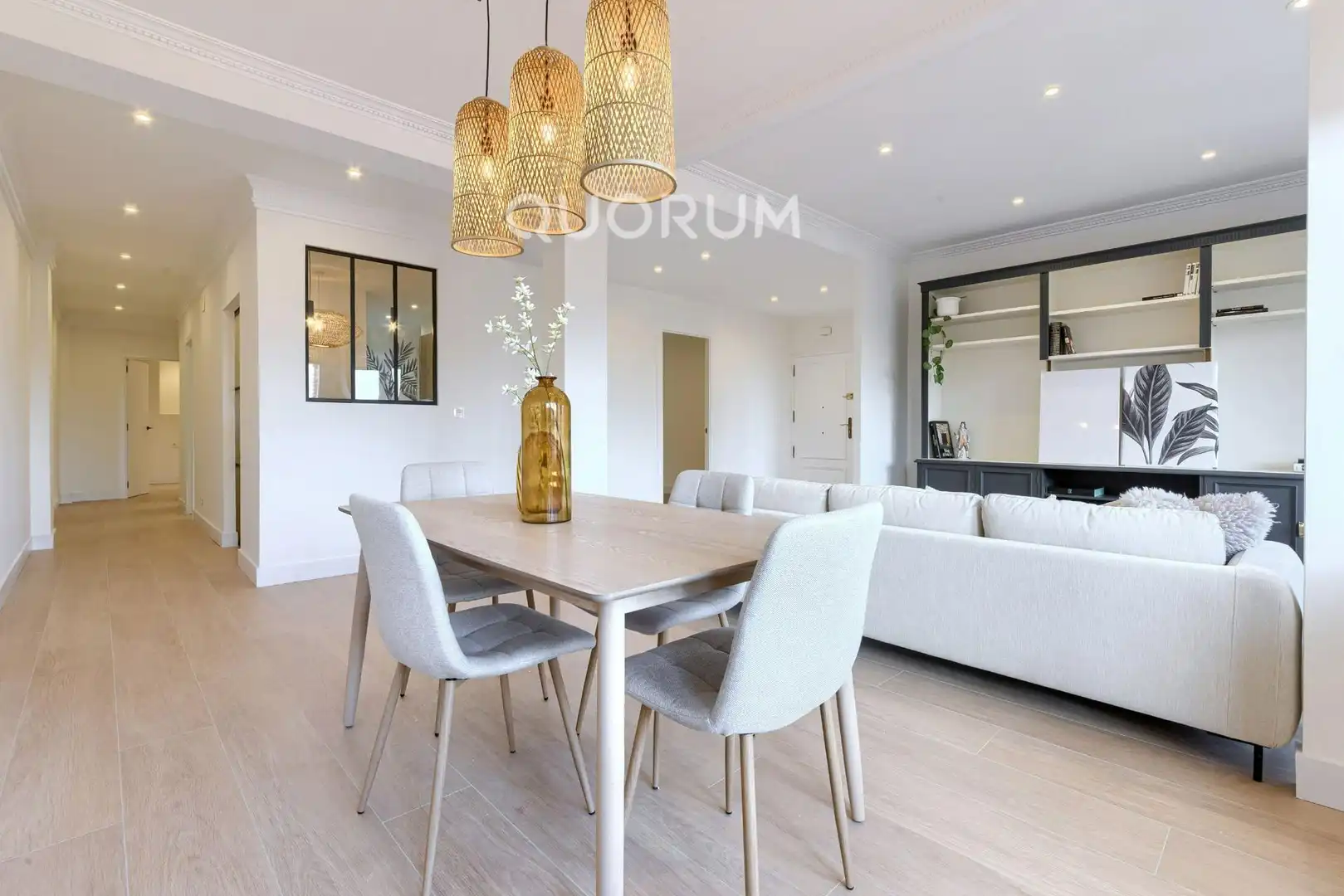 Comedor de Piso en venta en Barakaldo  con Calefacción y Balcón