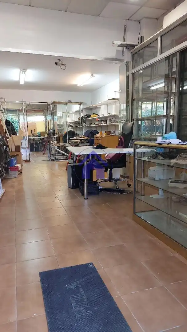 Local comercial en alquiler en Centro Urbano, imagen 4