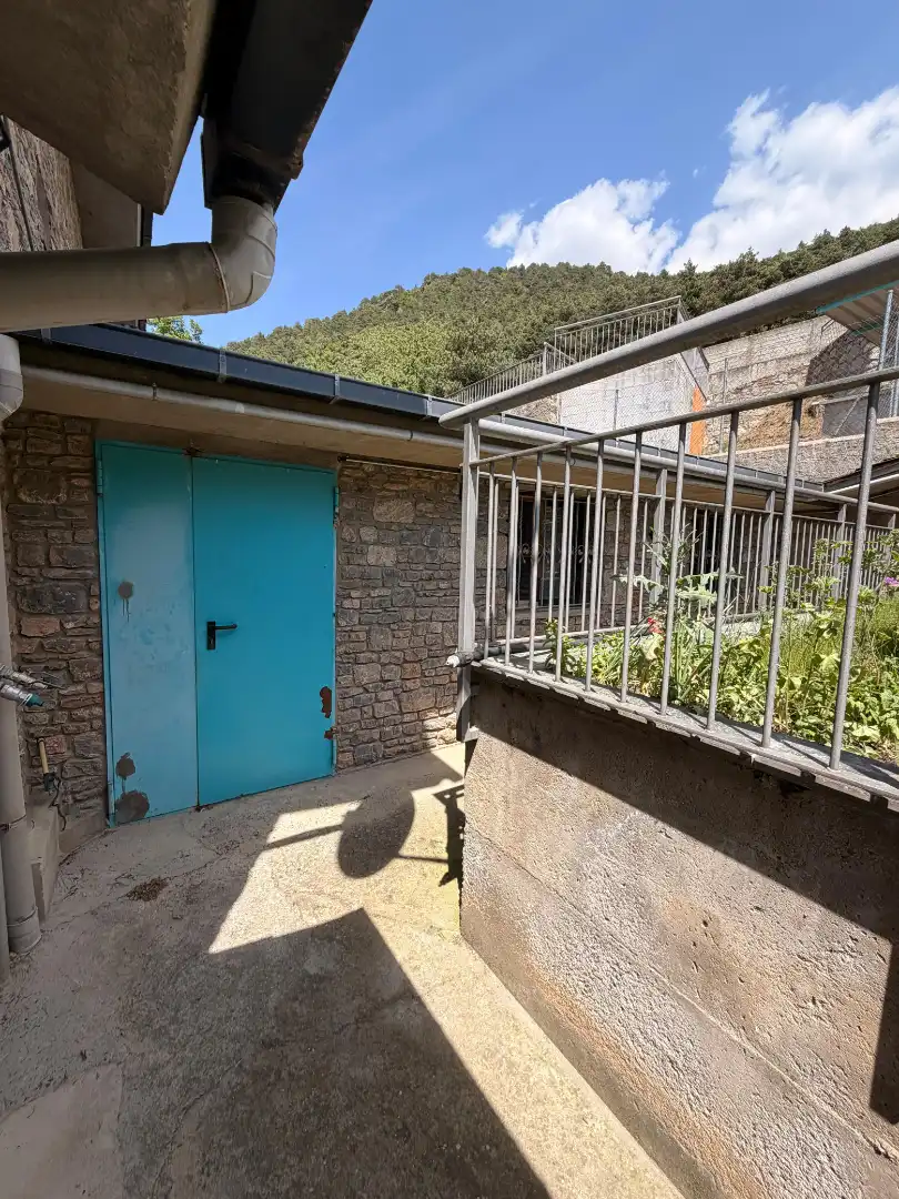 Vista exterior de Casa o chalet en venta en Sant Julià de Lòria con Calefacción, Jardín privado y Terraza