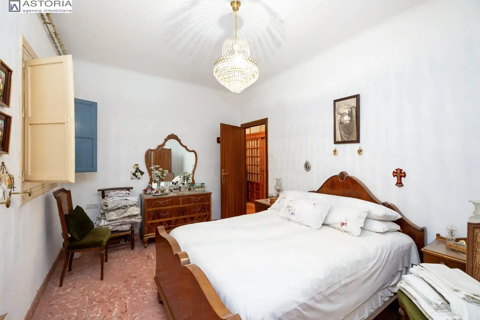 Casa con terraza en venta en Calle Calle Cristóbal Colón 8, imagen 15