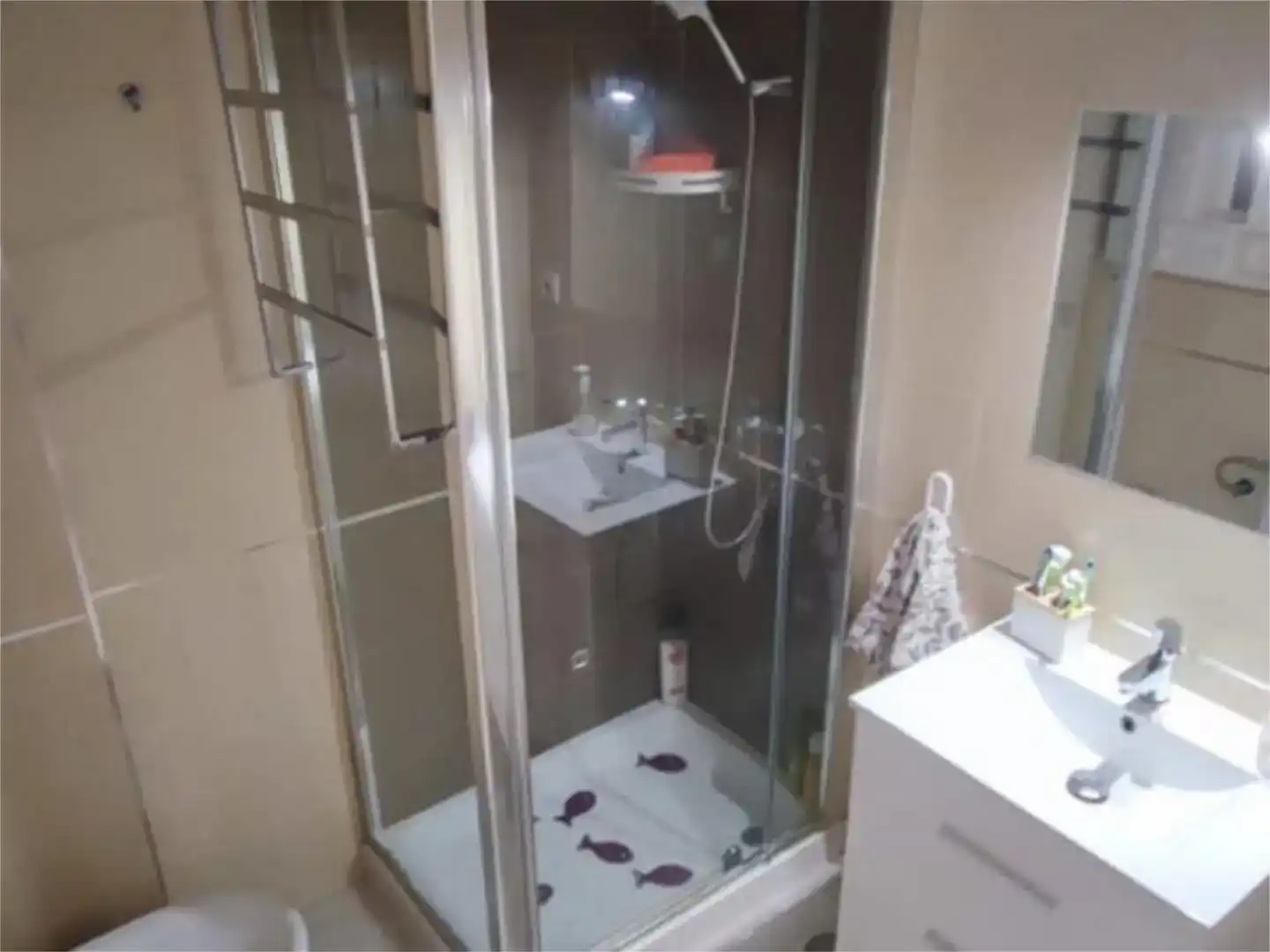 Baño de Piso de alquiler en Rota con Amueblado y Balcón