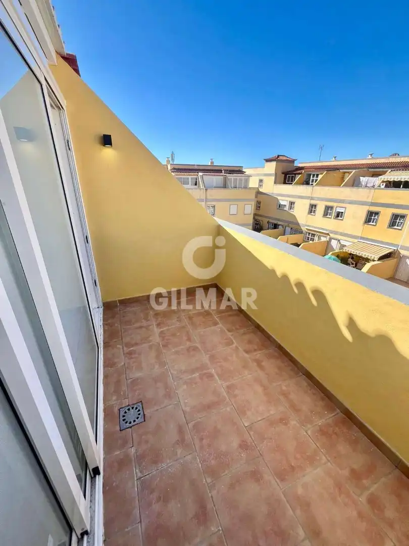 Vista exterior de Dúplex en venda en Arona amb Terrassa i Moblat