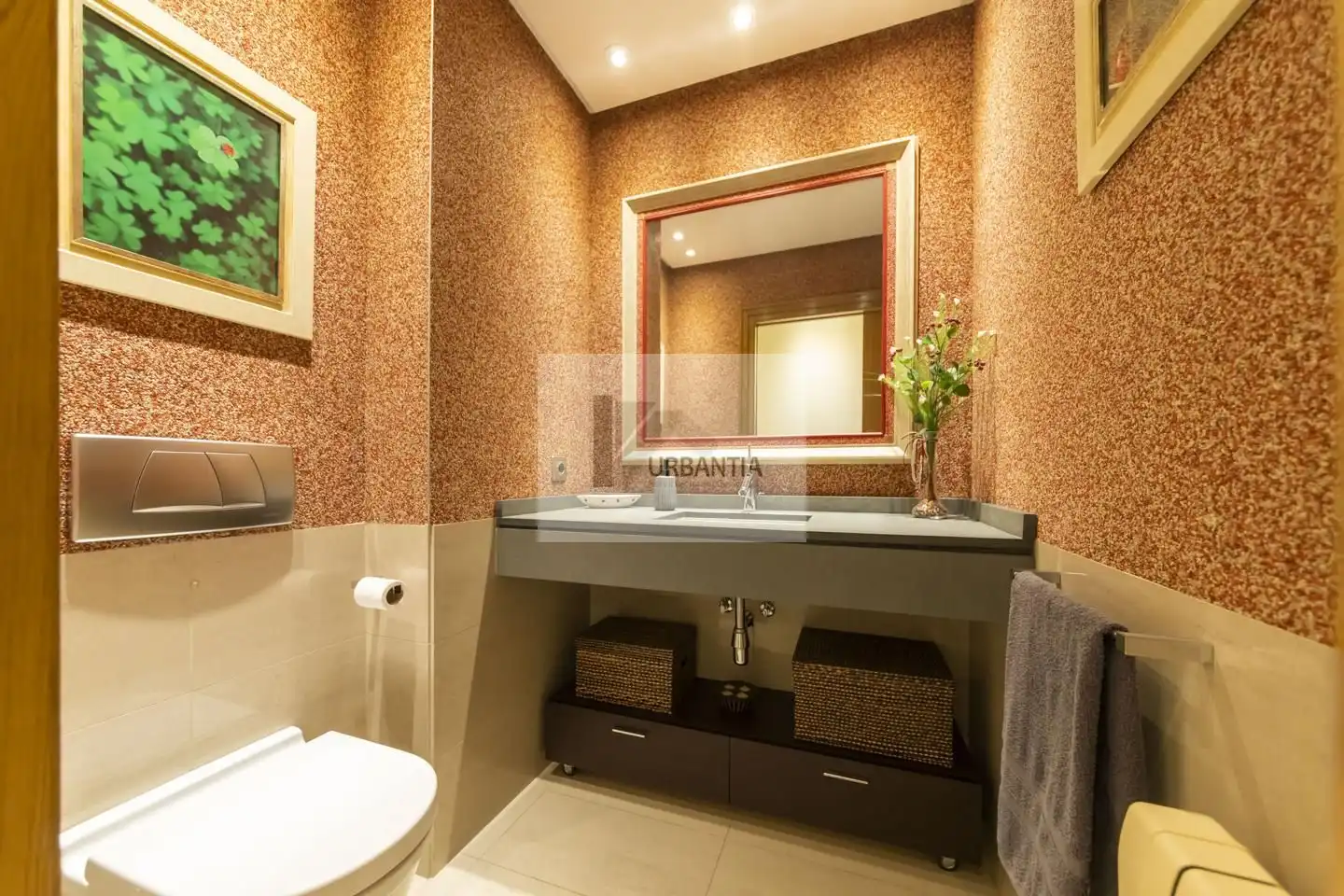 Baño de Casa o chalet en venta en Cizur con Calefacción, Jardín privado y Parquet