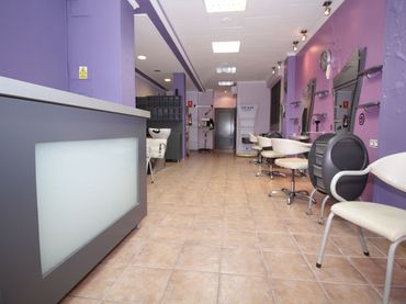 Business premises for sale in musico mariano jose puig yago
