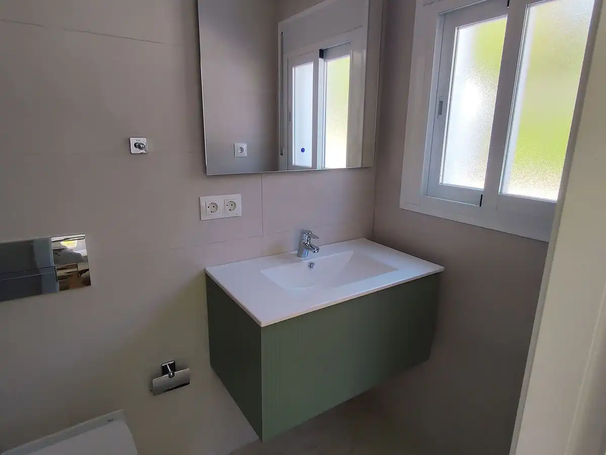 Bany de Casa o xalet en venda en Mijas amb Aire condicionat, Jardí privat i Piscina