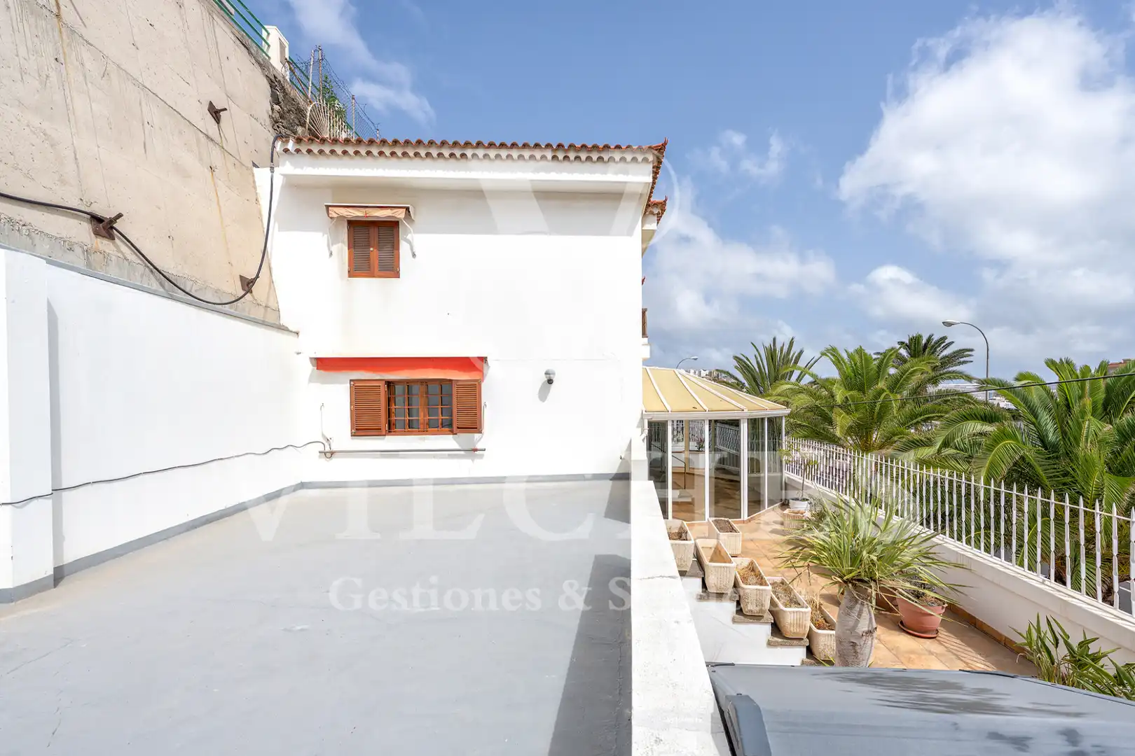 Vista exterior de Dúplex en venta en Las Palmas de Gran Canaria con Jardín privado, Parquet y Terraza