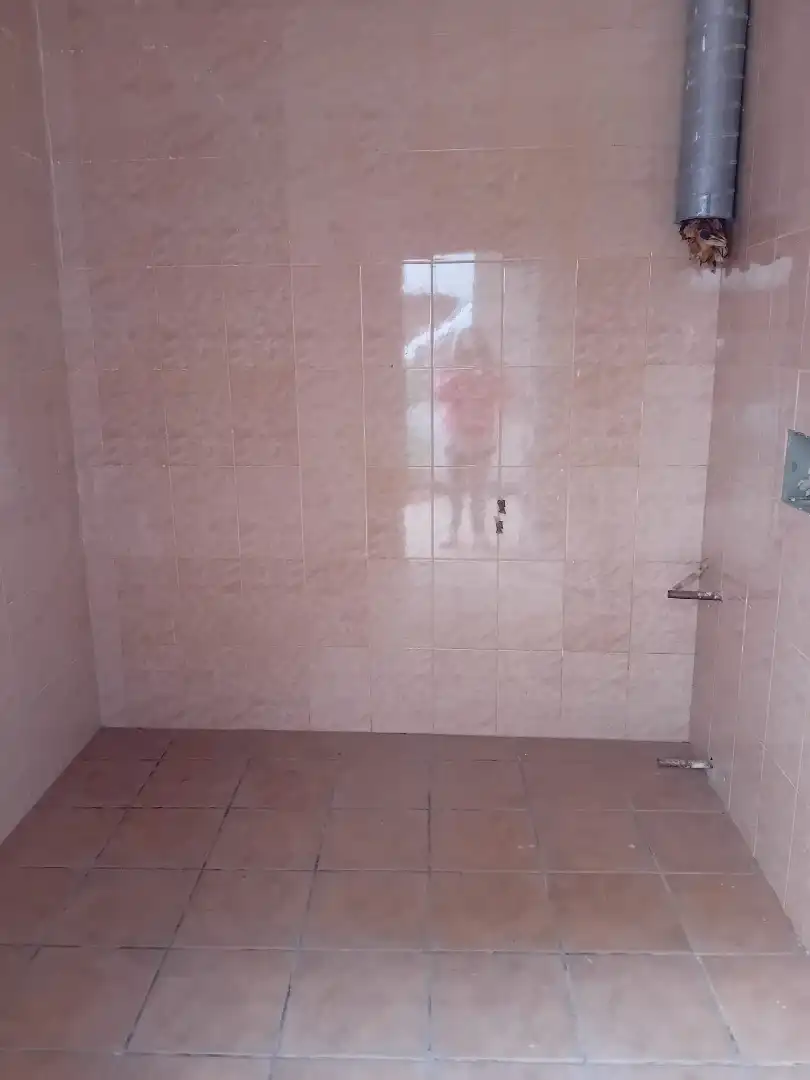 Bany de Casa o xalet en venda en Canena amb Terrassa, Traster i Balcó