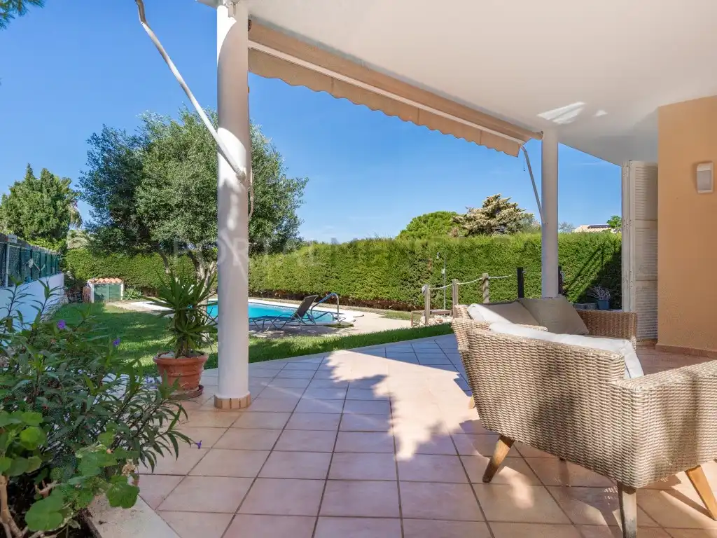 Terrassa de Casa o xalet en venda en Ciutadella de Menorca amb Piscina