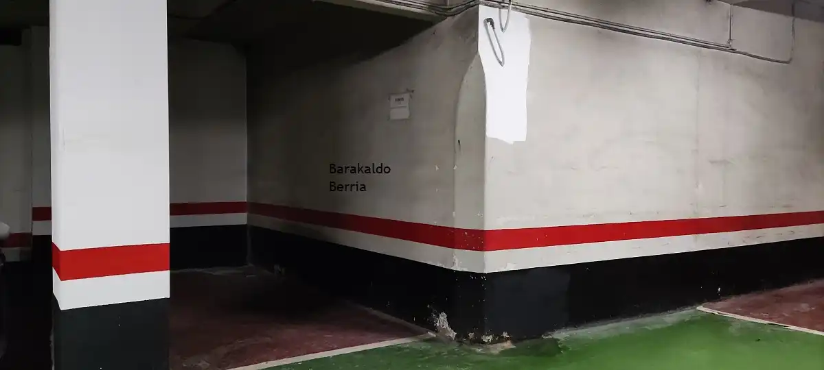 Parking of Garage for sale in Valle de Trápaga-Trapagaran