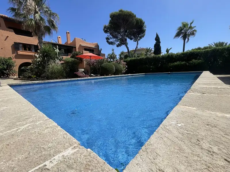 Piscina de Casa adosada en venta en Llucmajor con Aire acondicionado, Calefacción y Jardín privado