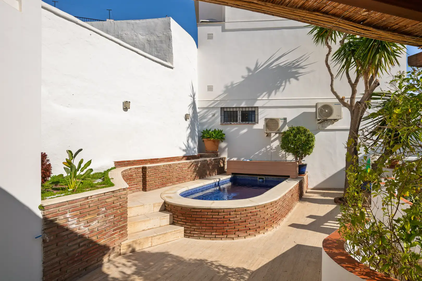 Detached homes for sale in BOLA, 24, Torrox Pueblo