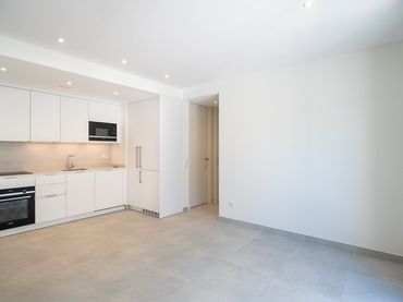 Apartment with lift to rent in Ponent