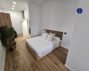 Dormitori de Apartament en venda en  Valencia Capital amb Aire condicionat, Calefacció i Moblat