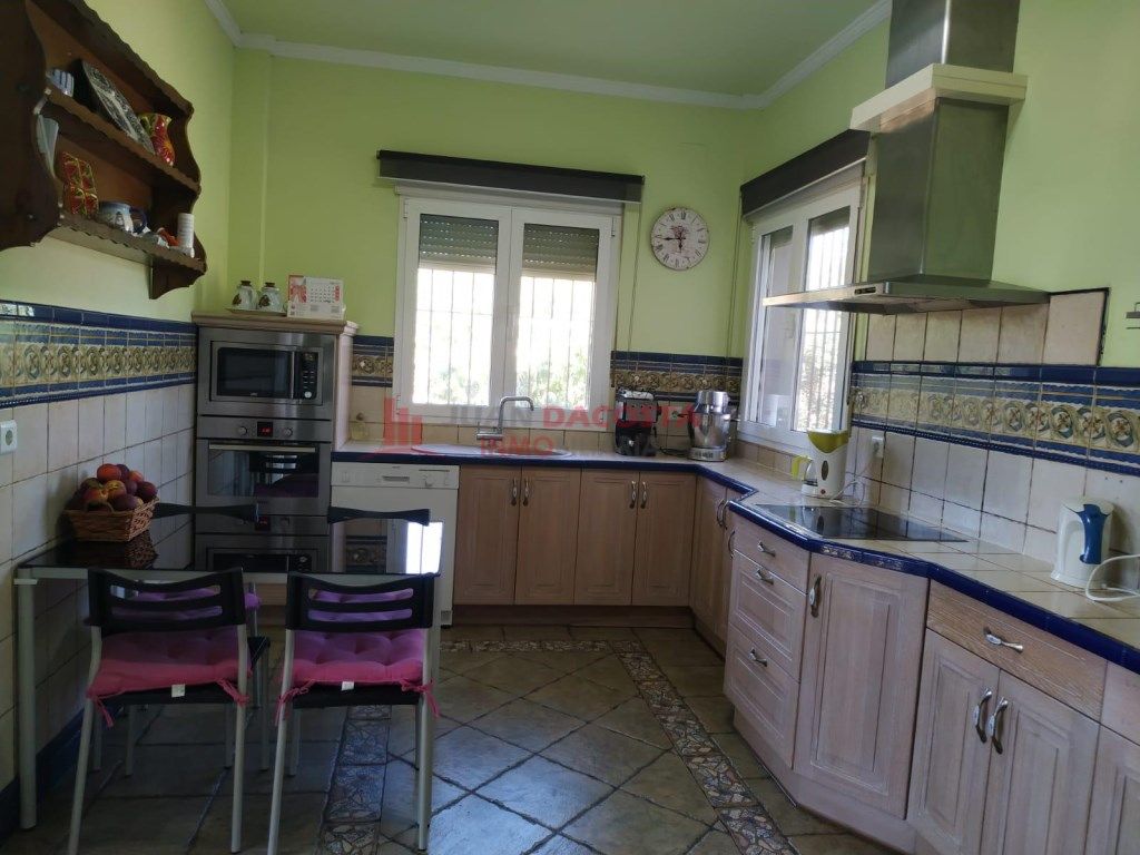 Cuina de Casa o xalet en venda en Lepe