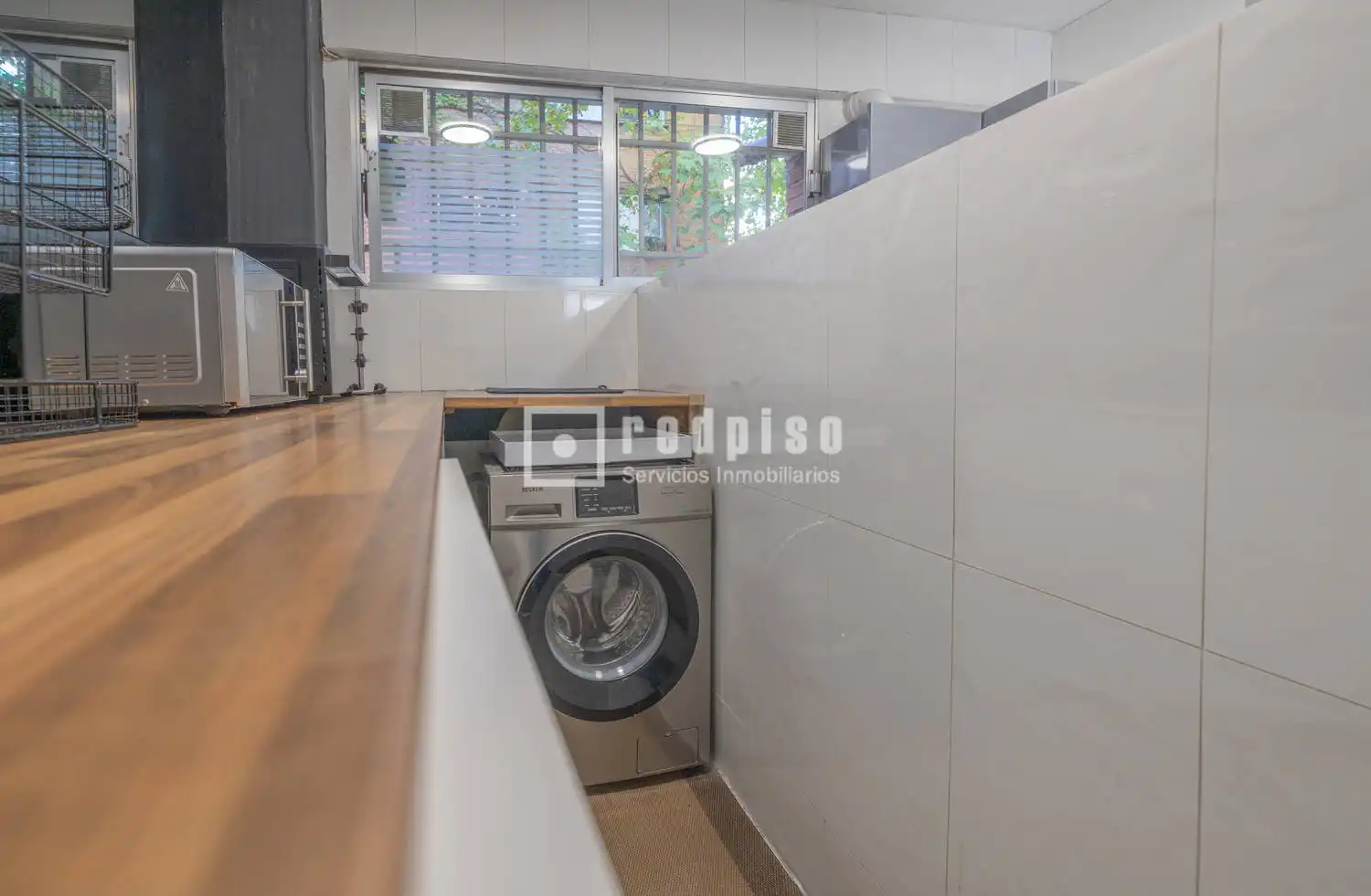 Küche von Wohnung zum Verkauf in Madrid mit Heizung, Privatgarten und Abstellraum