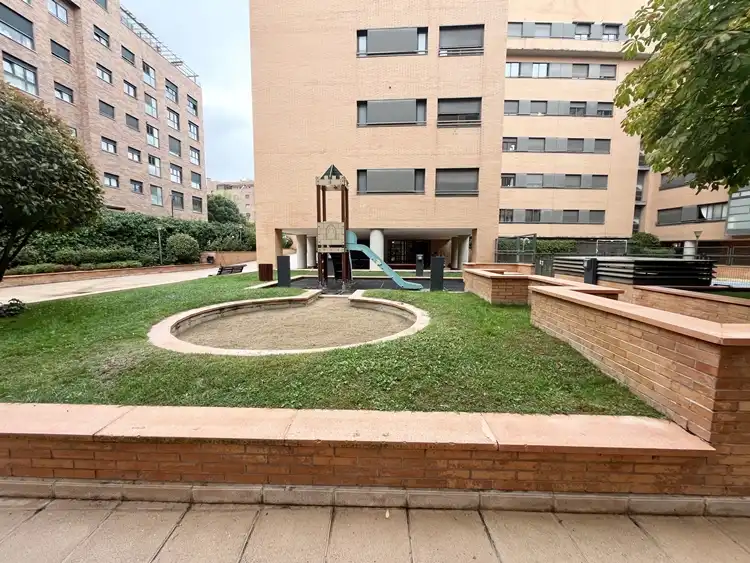 Pis amb piscina de lloguer a Calle de Ana de Austria, imagen 23