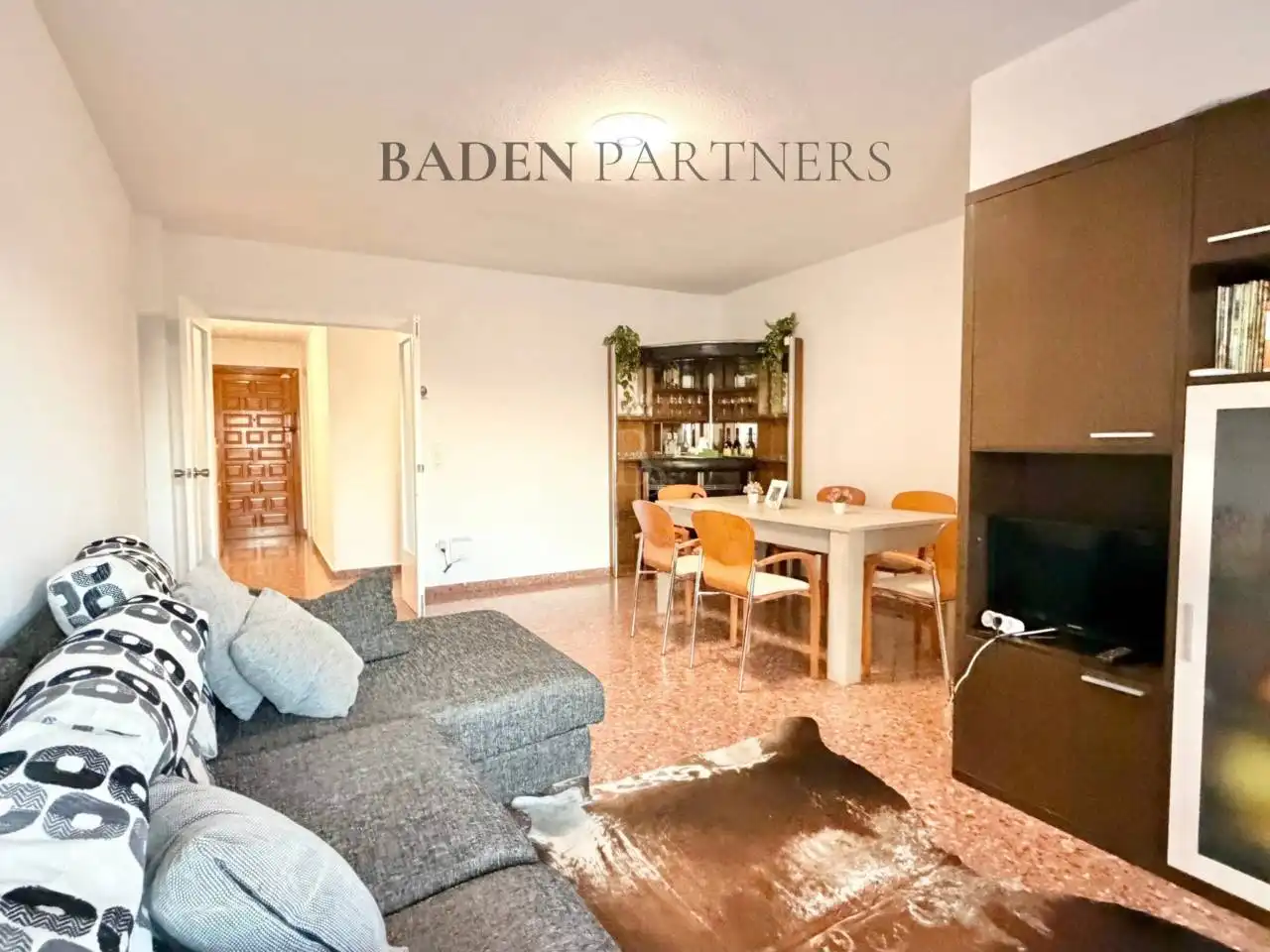 Flat for rent in Avenida María Auxiliadora, Casco Urbano