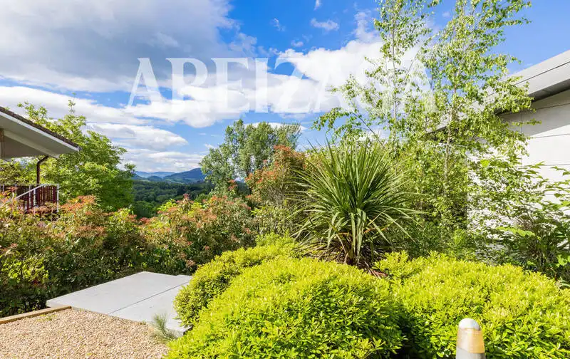 Jardí de Casa o xalet en venda en Miramon - Zorroaga
