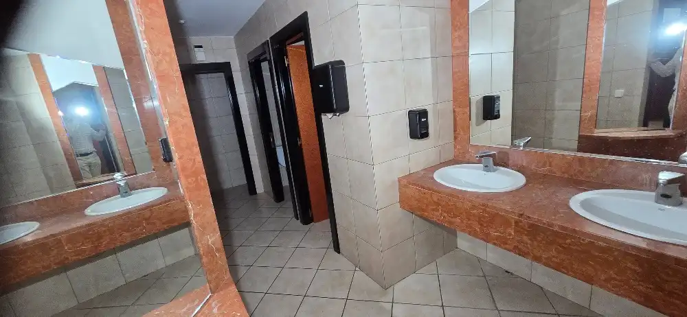 Bany de Local en venda en Muro de Alcoy amb Terrassa