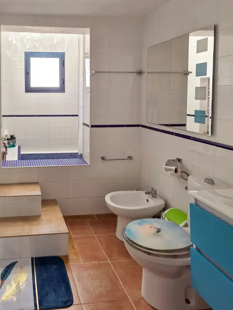 Badezimmer von Einfamilien-Reihenhaus zum Verkauf in Antigua