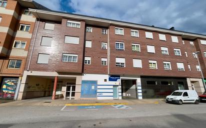 Vista exterior de Dúplex en venda en Ponferrada amb Aire condicionat, Calefacció i Moblat