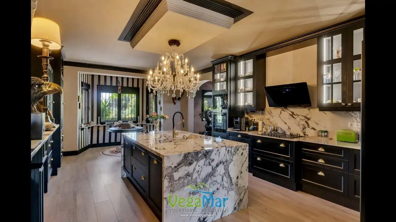 Kitchen of Country homes for sale in Freila