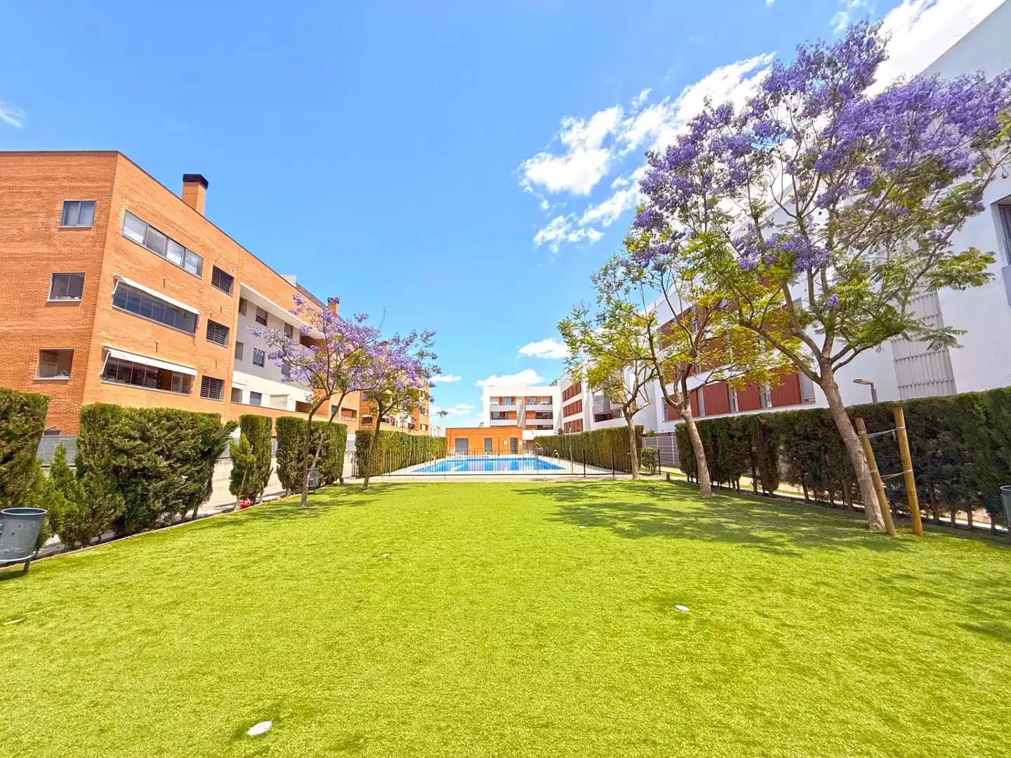 Piscina de Piso en venta en Mairena del Aljarafe con Piscina comunitaria