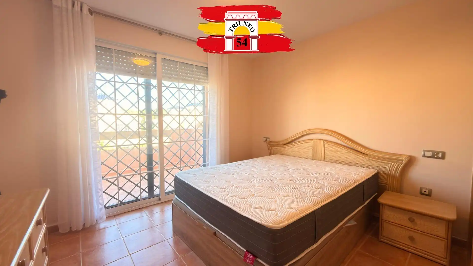 Habitación de Casa adosada en venta en Pilar de la Horadada con Aire acondicionado, Jardín privado y Amueblado