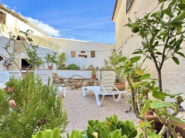 Casa amb piscina en venda a La Muela