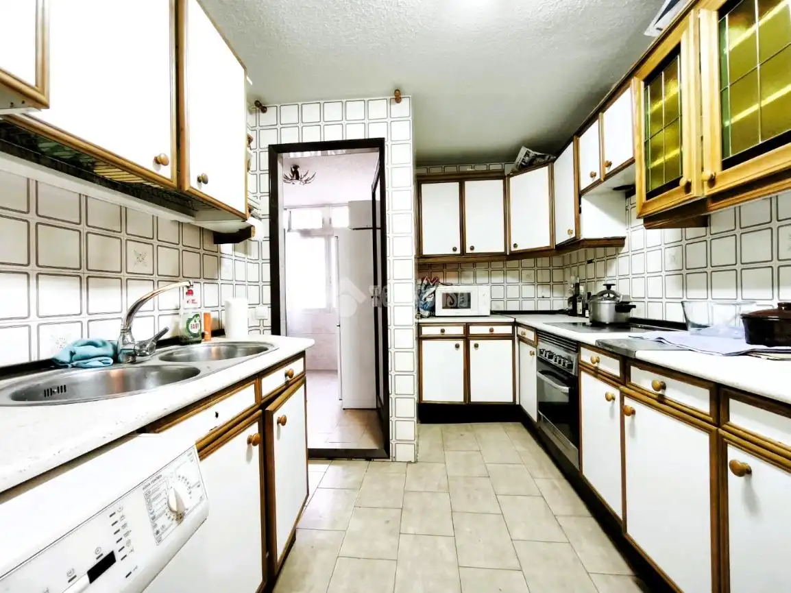 Wohnung mit Aufzug zum Verkauf in Villafontana - Estoril I, imagen 2