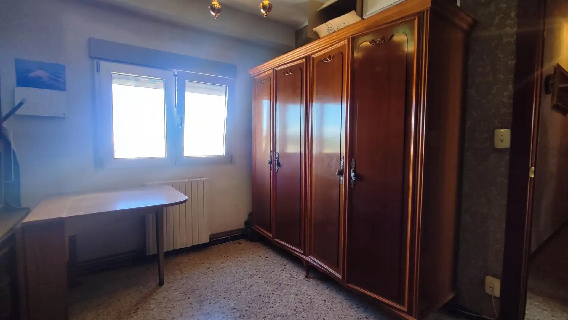 Bedroom of Flat for sale in Zaragoza  with Air Conditioner, Heating and Terrace
