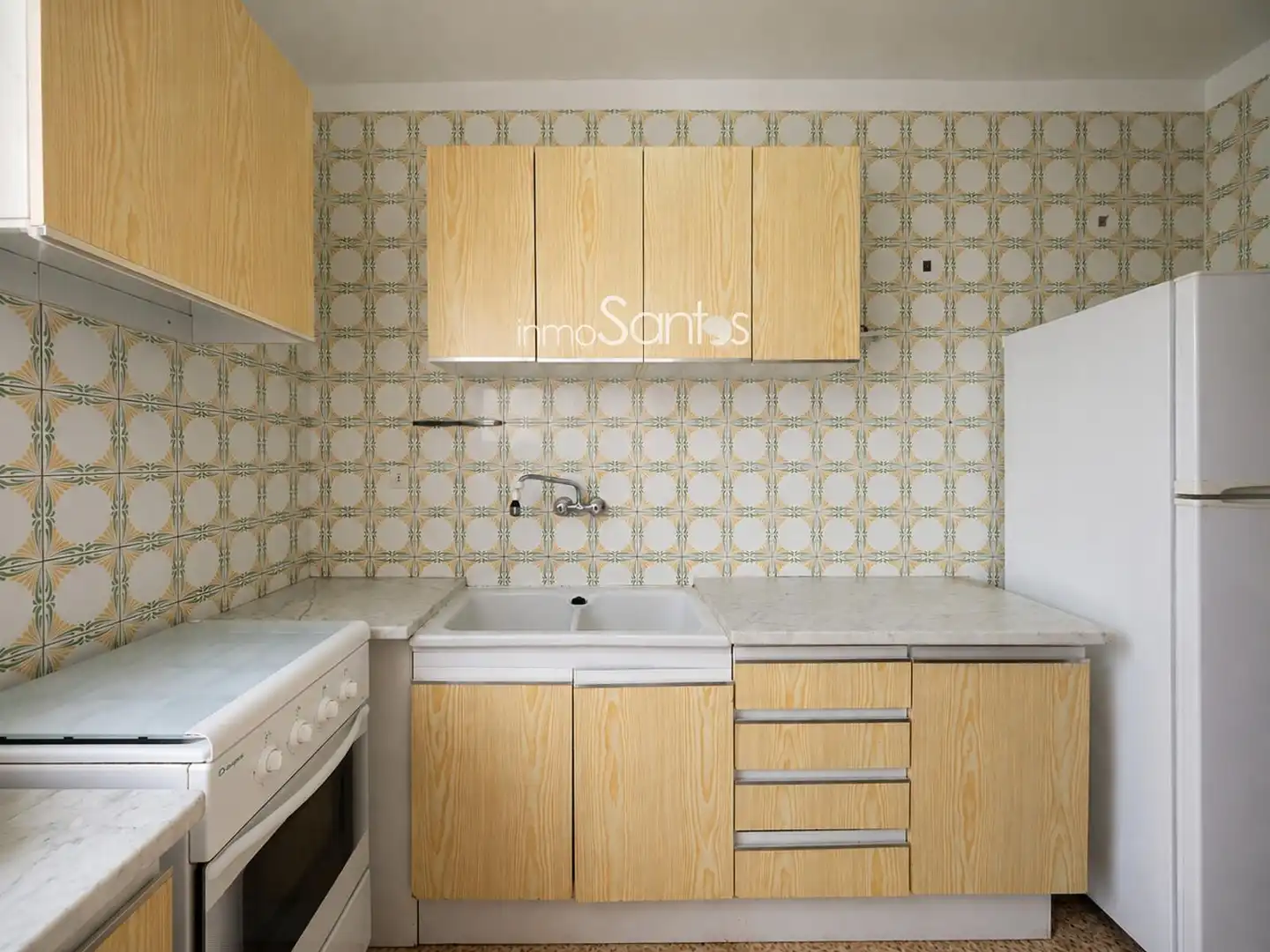 Kitchen of Flat for sale in Roses  with Terrace and Furnished