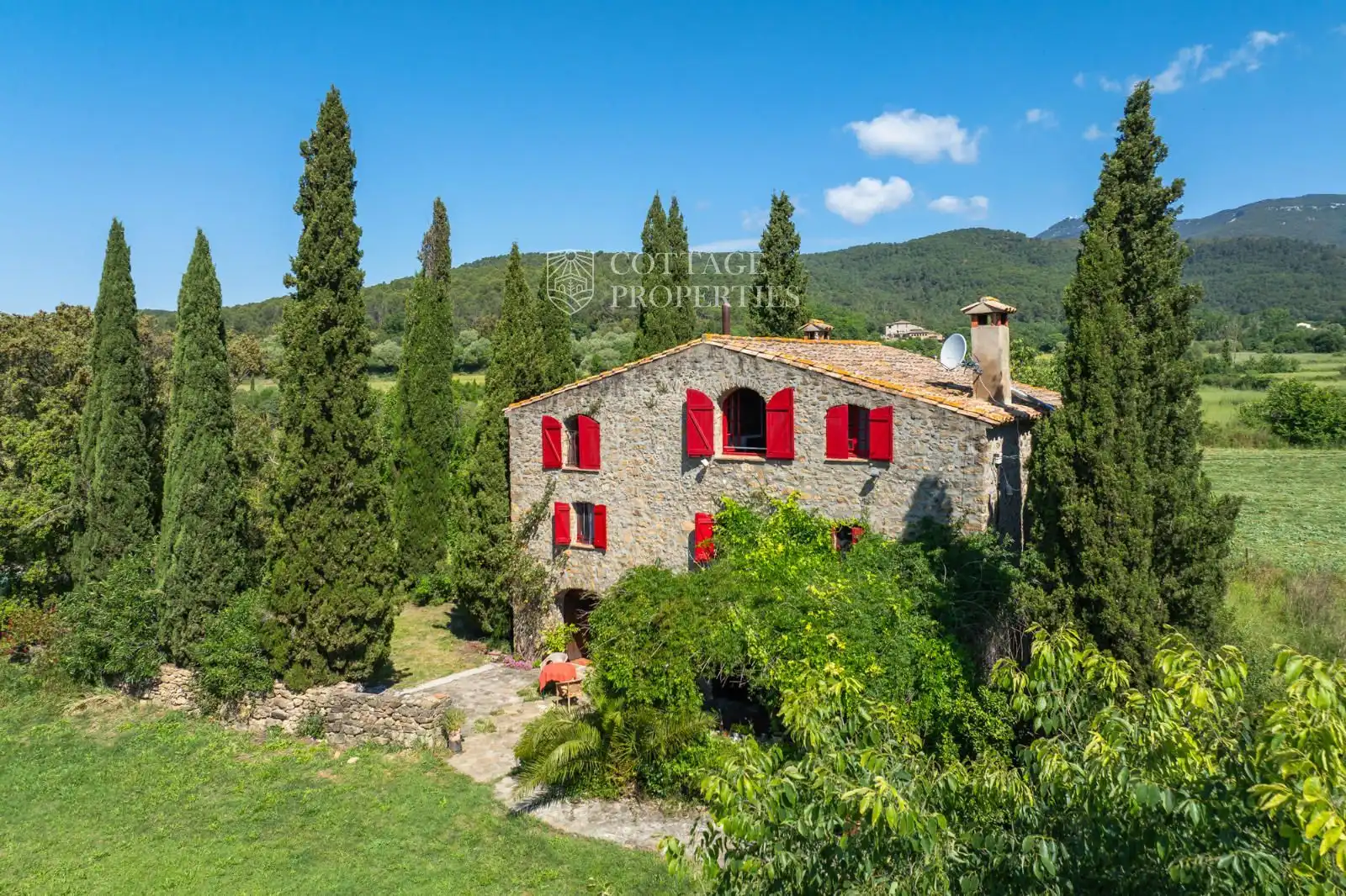 Jardín de Finca rústica en venta en Maià de Montcal con Calefacción y Piscina