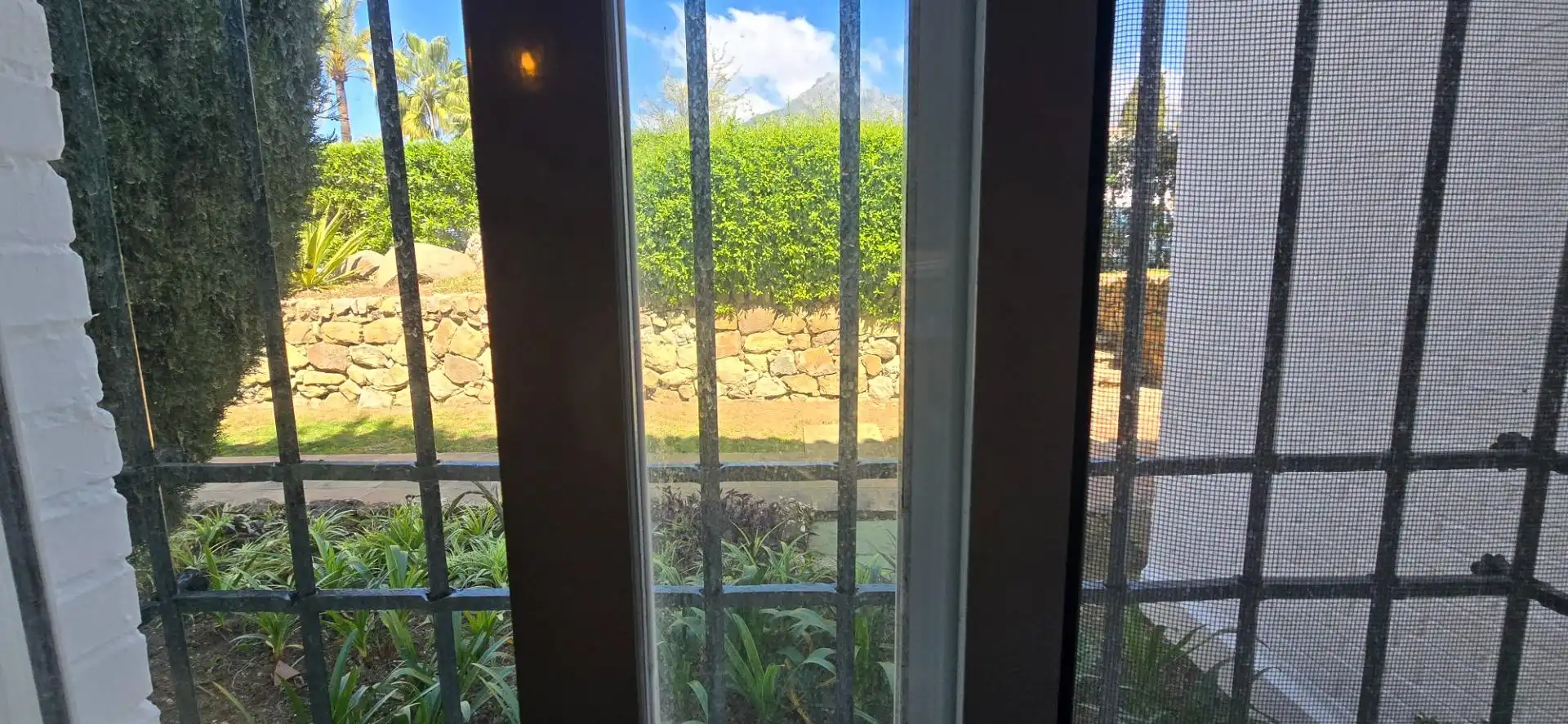 Planta baixa en venda en Marbella amb Aire condicionat, Jardí privat i Terrassa