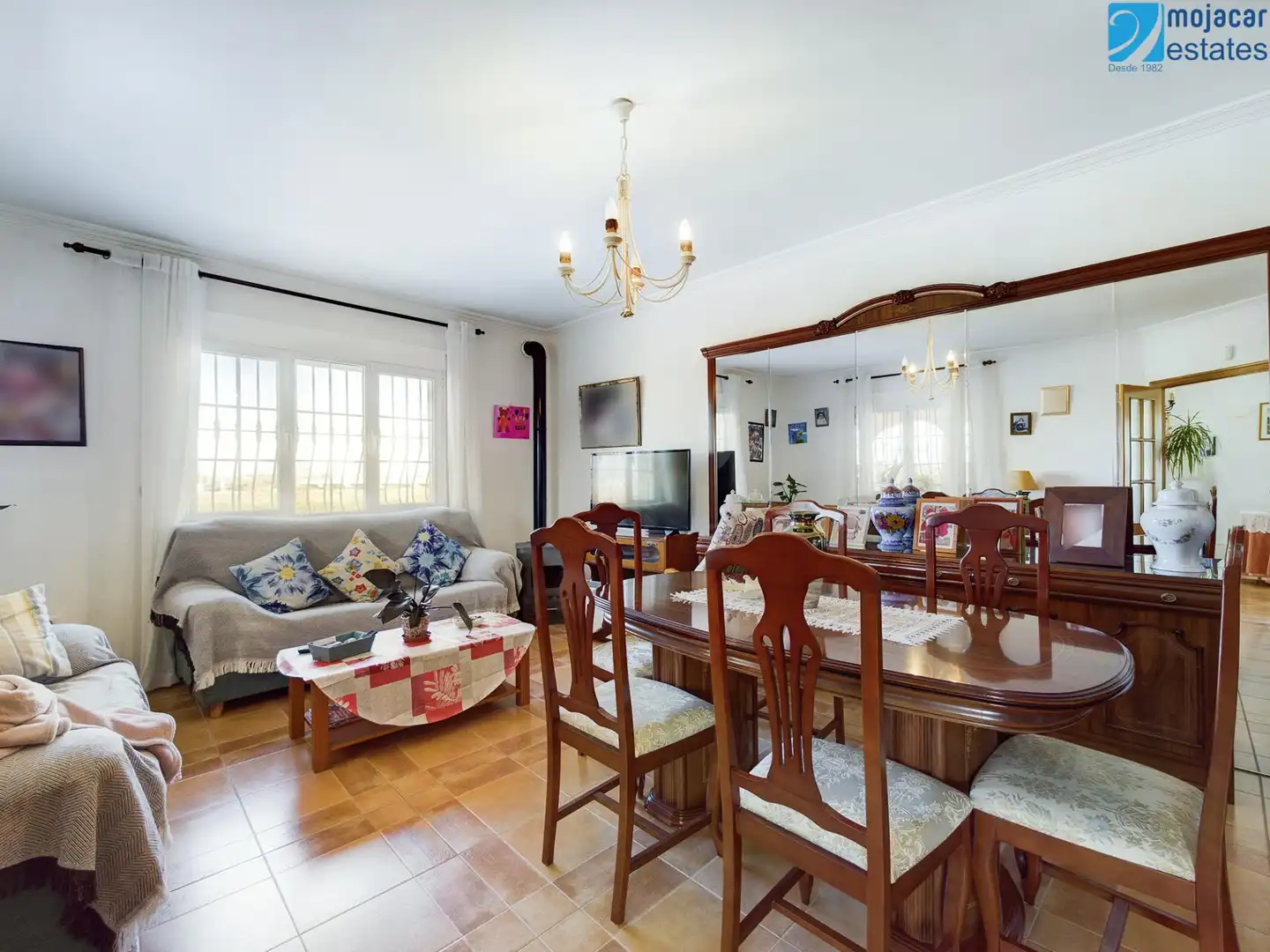 Home with terrace for sale in Calle Antonio Machado 2, imagen 2