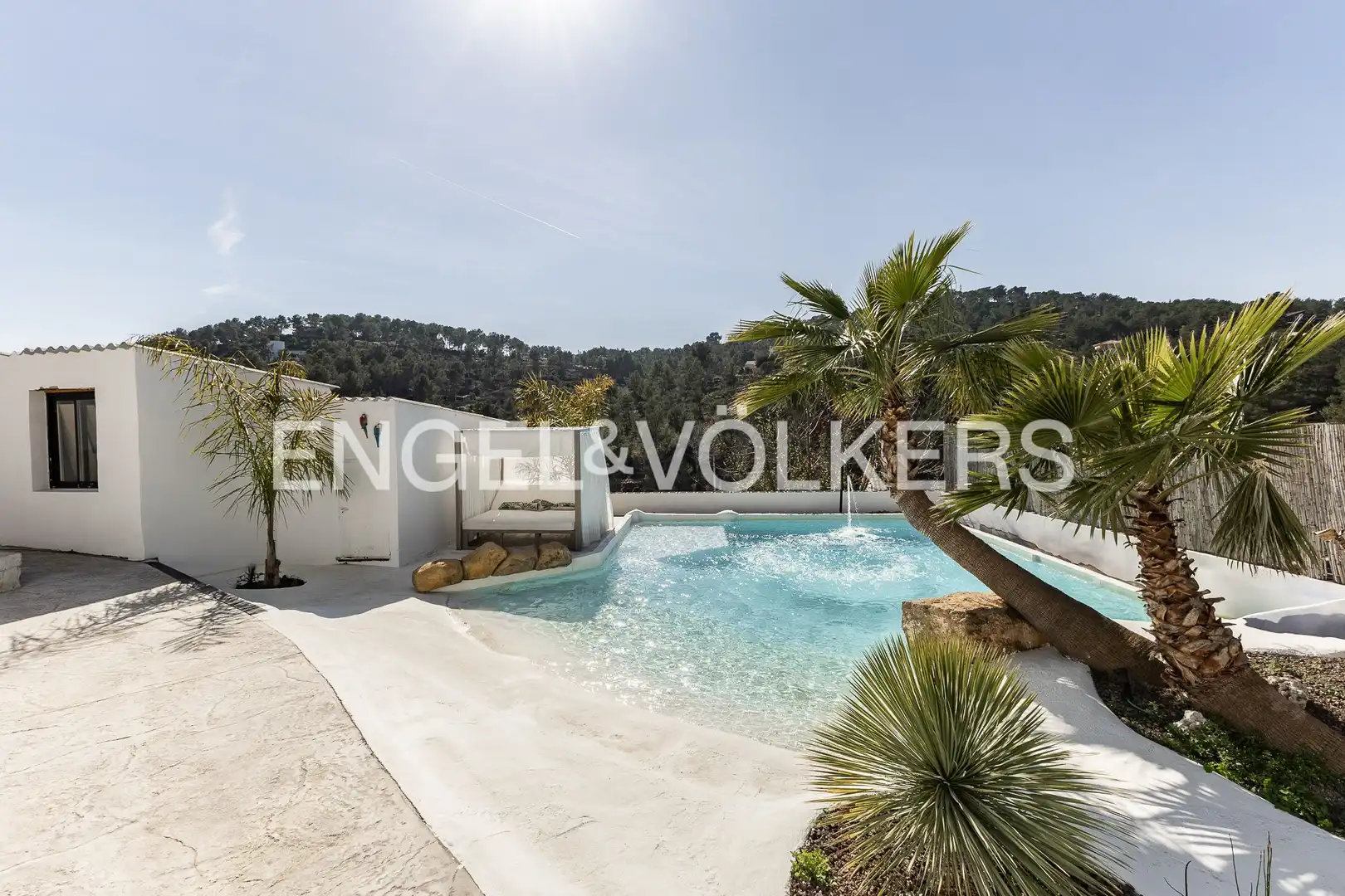 Piscina de Casa o chalet en venta en Olivella con Aire acondicionado, Calefacción y Jardín privado